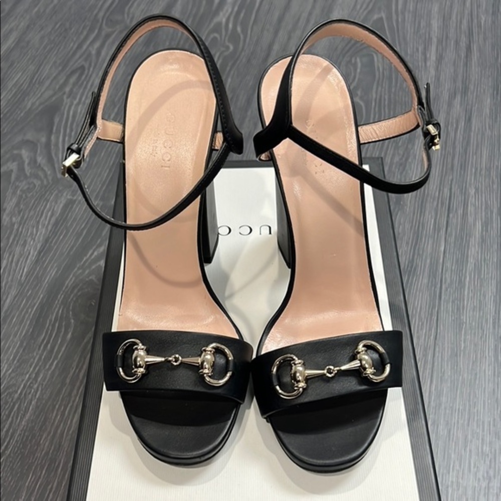 Gucci Horsbelt Black Leather 100mm Heels